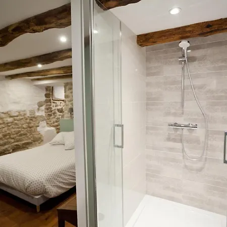 La Belle Etape - Logement Du Xve Siecle -